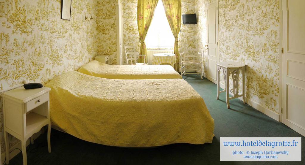 Hotel De La Grotte Montignac  Habitación foto