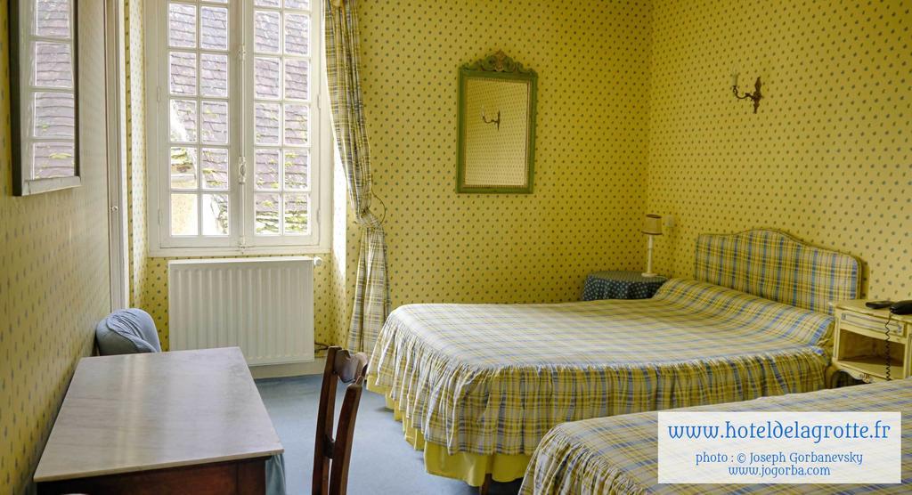 Hotel De La Grotte Montignac  Habitación foto